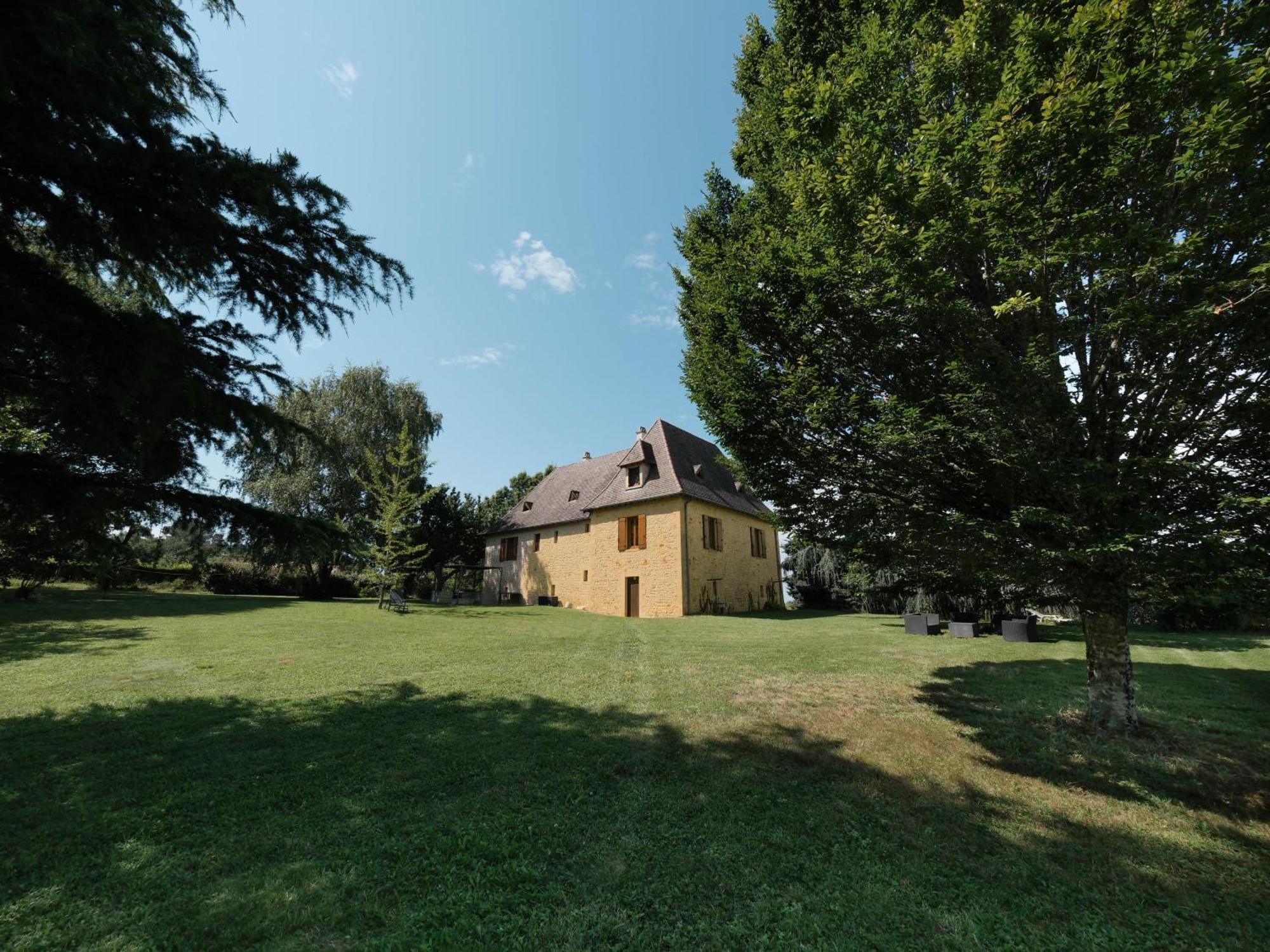 Grande Maison En Perigord A 10 Mn De Sarlat Marquay Екстер'єр фото